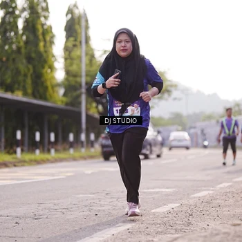 Runner Photo 8387951