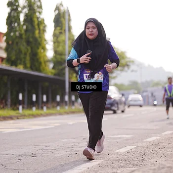 Runner Photo 8387954