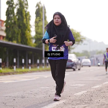 Runner Photo 8387955