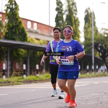 Runner Photo 8387982