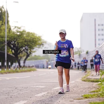 Runner Photo 8388048