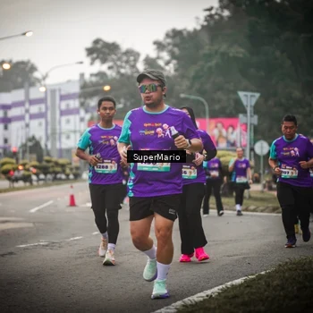 Runner Photo 8388051