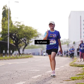 Runner Photo 8388052