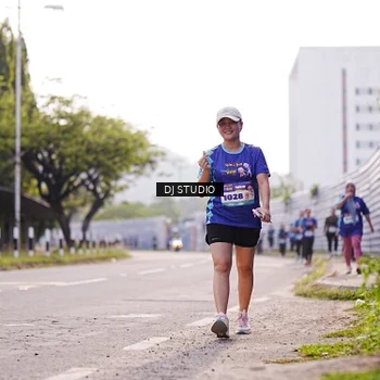 Runner Photo 8388058