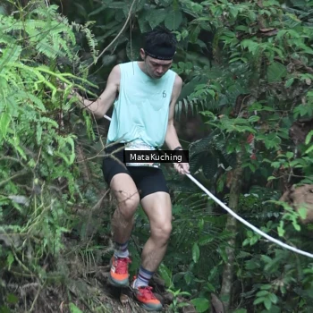 Runner Photo 8388075