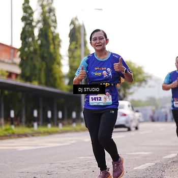 Runner Photo 8388100