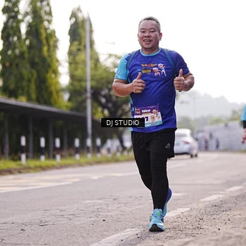 Runner Photo 8388107