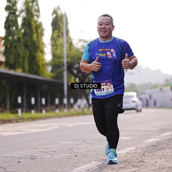 Runner Photo 8388111