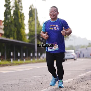 Runner Photo 8388113