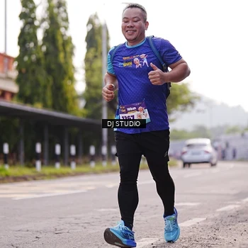 Runner Photo 8388114