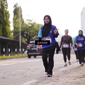 Runner Photo 8388115