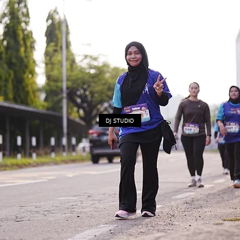Runner Photo 8388116