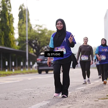 Runner Photo 8388117