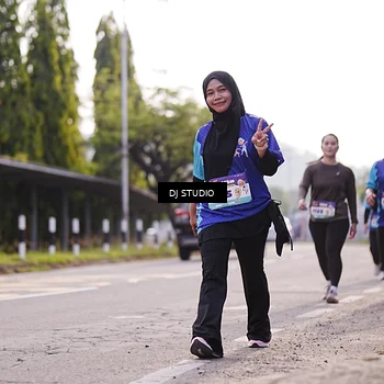 Runner Photo 8388120