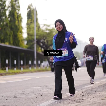 Runner Photo 8388122