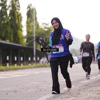 Runner Photo 8388125