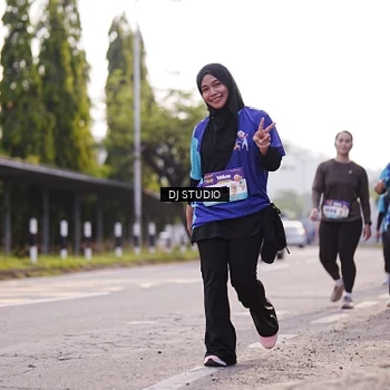 Runner Photo 8388126