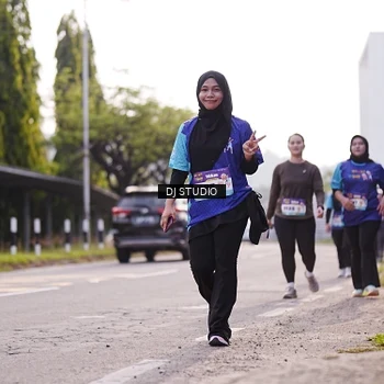 Runner Photo 8388128