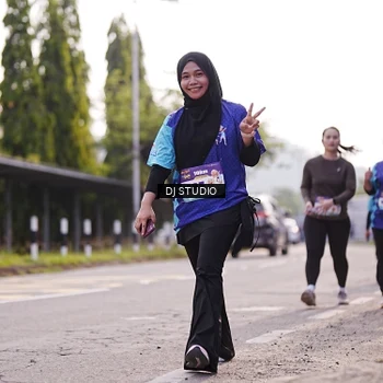 Runner Photo 8388135