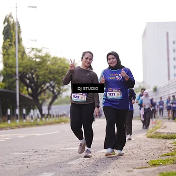 Runner Photo 8388139