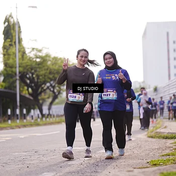 Runner Photo 8388140