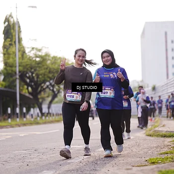 Runner Photo 8388141
