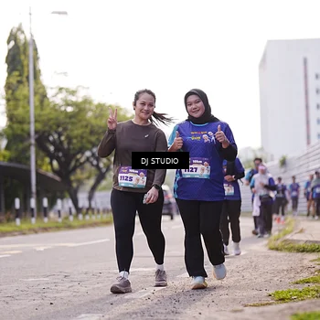 Runner Photo 8388146
