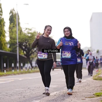 Runner Photo 8388153