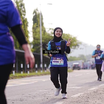 Runner Photo 8388155
