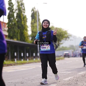Runner Photo 8388158