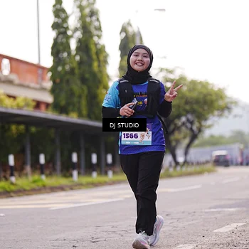 Runner Photo 8388165