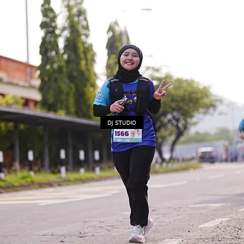 Runner Photo 8388166