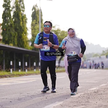 Runner Photo 8388181