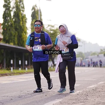 Runner Photo 8388186
