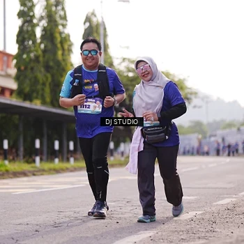 Runner Photo 8388191