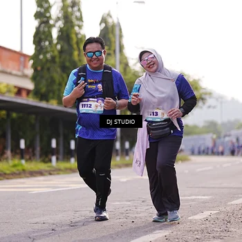 Runner Photo 8388194