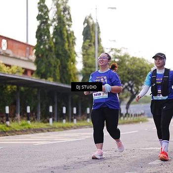 Runner Photo 8388206