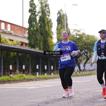 Runner Photo 8388210