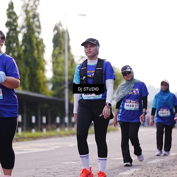 Runner Photo 8388221