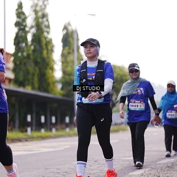 Runner Photo 8388229