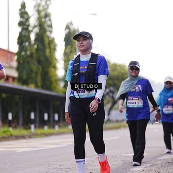 Runner Photo 8388231