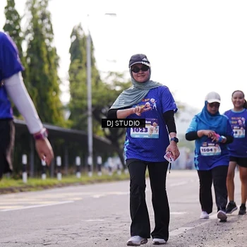 Runner Photo 8388235