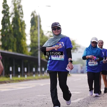 Runner Photo 8388259