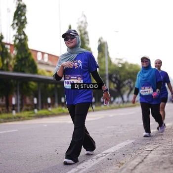 Runner Photo 8388267