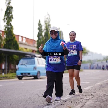 Runner Photo 8388276