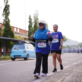 Runner Photo 8388277