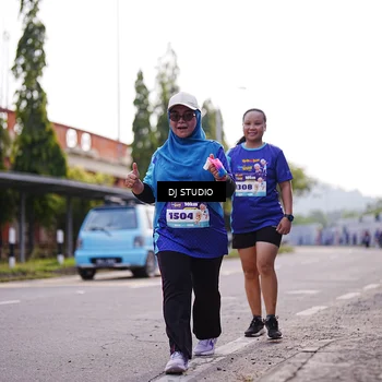 Runner Photo 8388281