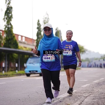 Runner Photo 8388283