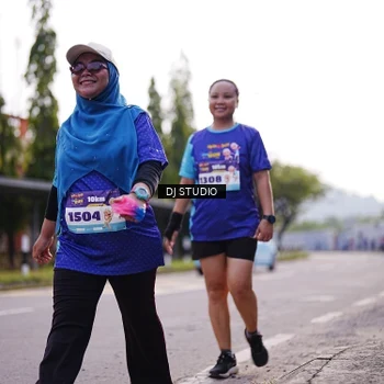 Runner Photo 8388291