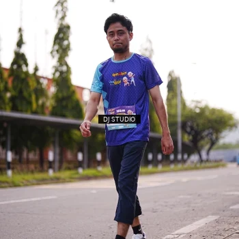 Runner Photo 8388312